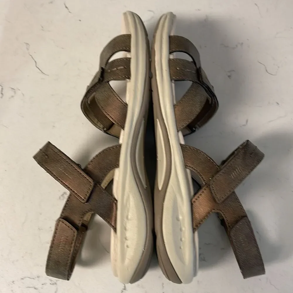 Easy Spirit Explore24 Seestina3 Women's Bronze Sandals Size 10